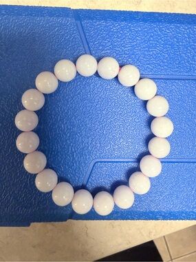 White JADE Beaded Stretch Bracelet - Unbranded 9mm